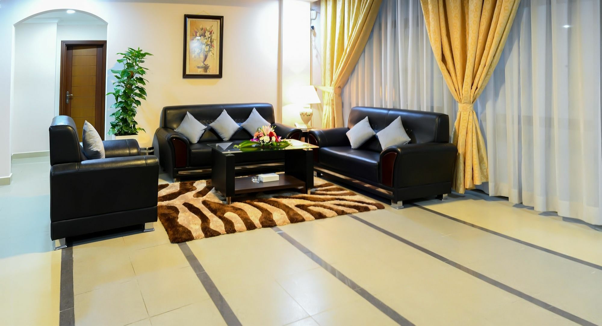Sea Diamond Plaza Apartments Manama Exterior photo