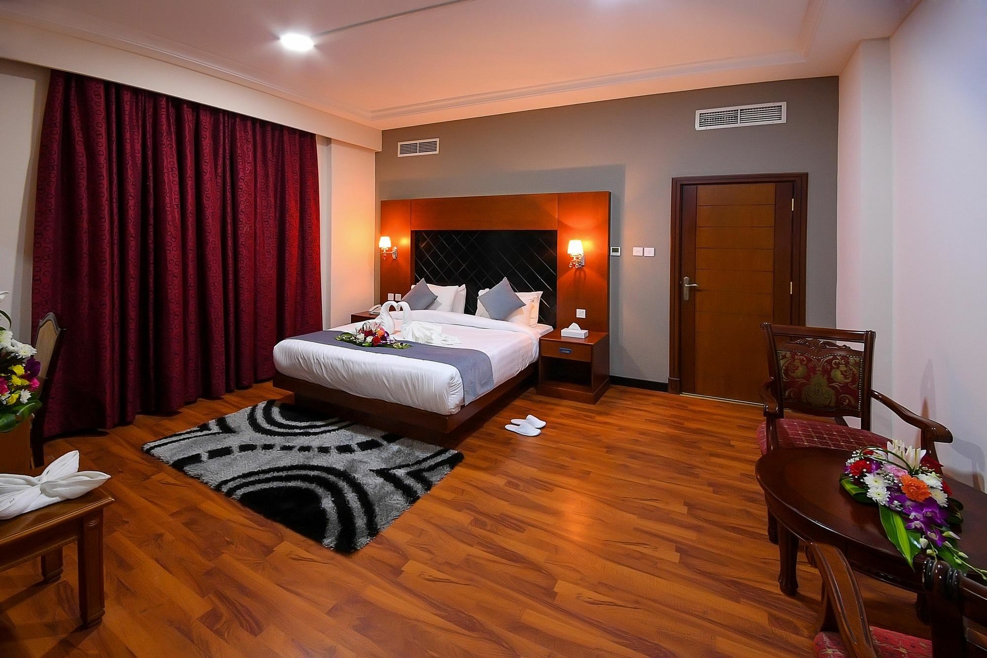 Sea Diamond Plaza Apartments Manama Exterior photo
